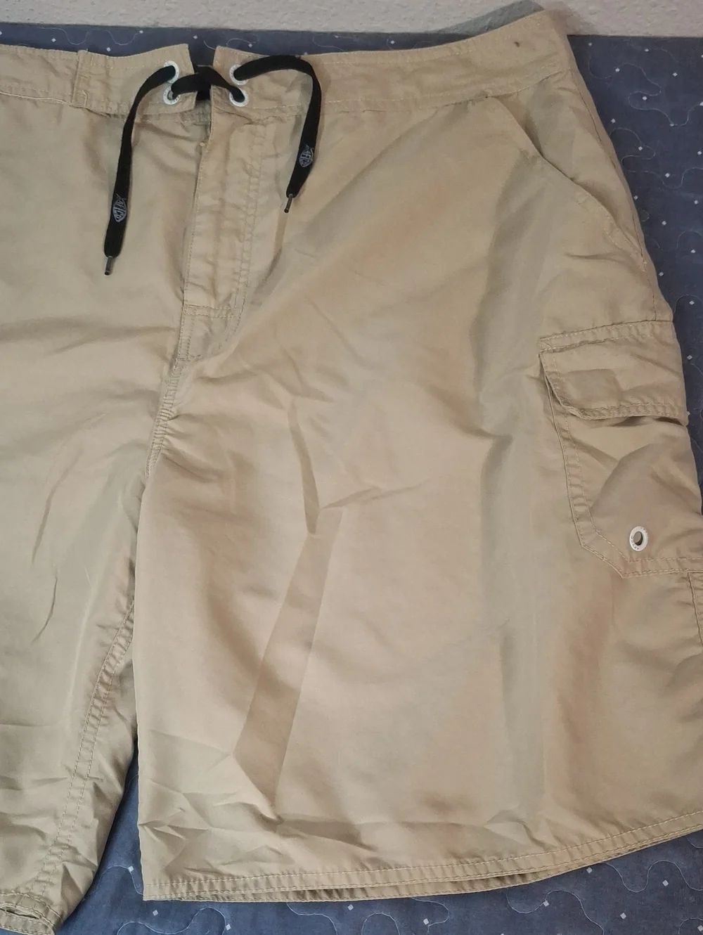AFTCO Men's Khaki Cargo Swim Shorts size 36